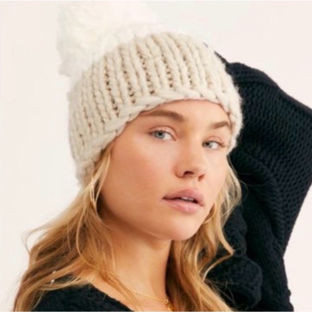 Free People Cozy Up Color Block Pom Beanie Cream Tan Chunky Knit Hat One Size